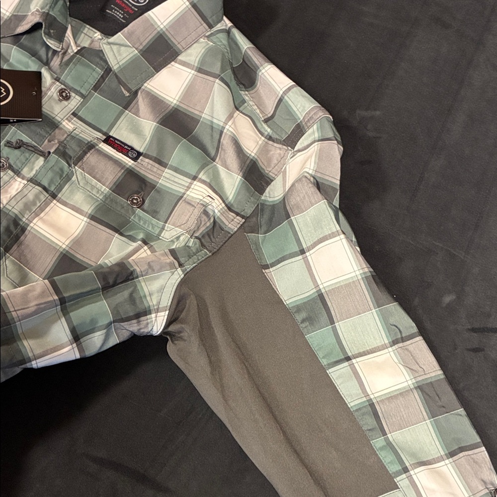 Wrangler Men's ATG Mixed Material Plaid Button Down Shirt - Picture 5 of 8